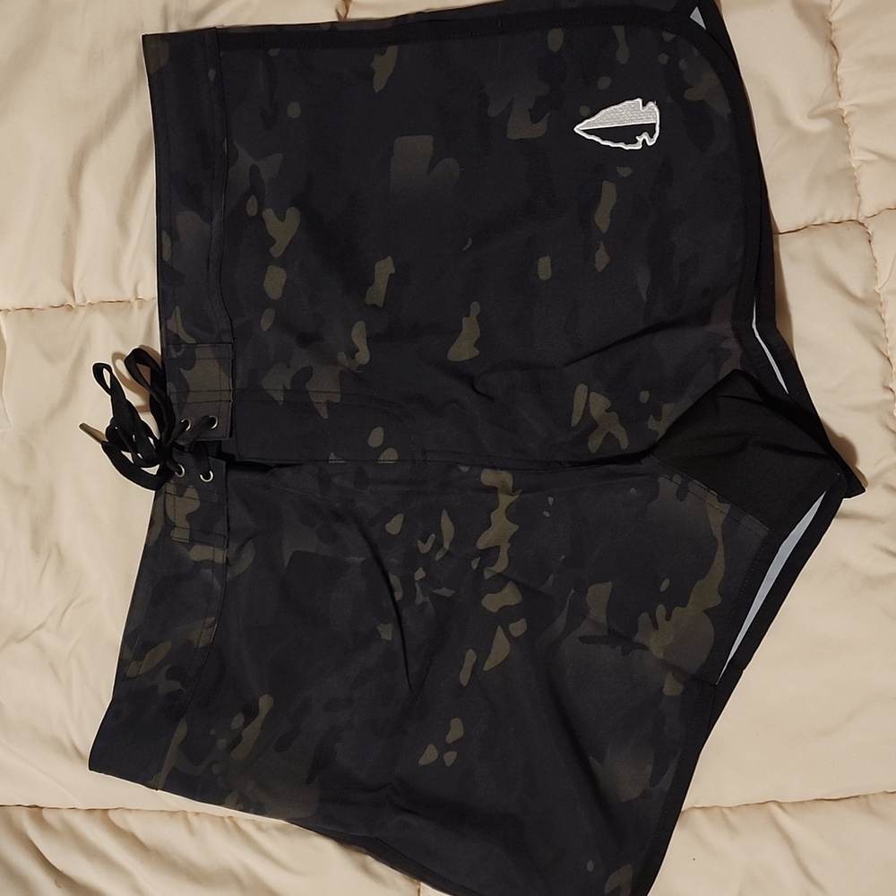 TACHUNTFISH Black Multicam XL